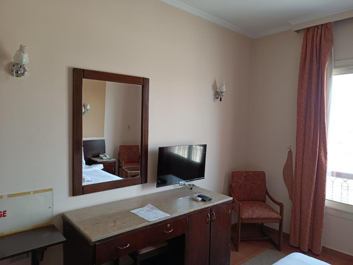 Susanna Hotel 3*
